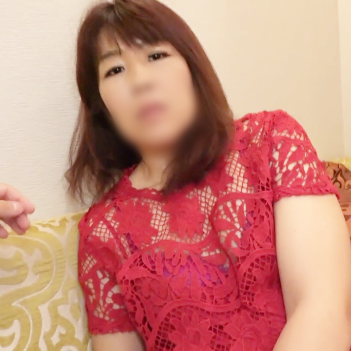 FC2-PPV-4984796 《熟女》黒く熟れた乳首！ぽっちゃりエロボディを持つ48歳・熟女◆自ら熟成マ○コをグリグリと擦りつける騎乗位！他人棒で理性崩壊イキ！！