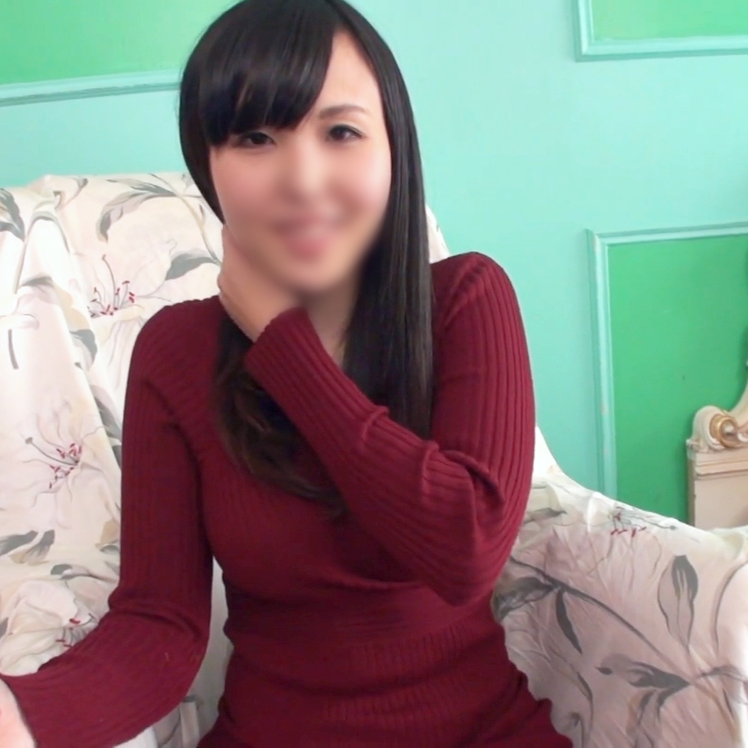 FC2-PPV-4986072 三十路特有の色気を持ち、上品さも兼ね備えている人妻。 旦那とコ作りの予定がないのに不倫で中出しを求める支.配されたい欲のあるマゾ変態。