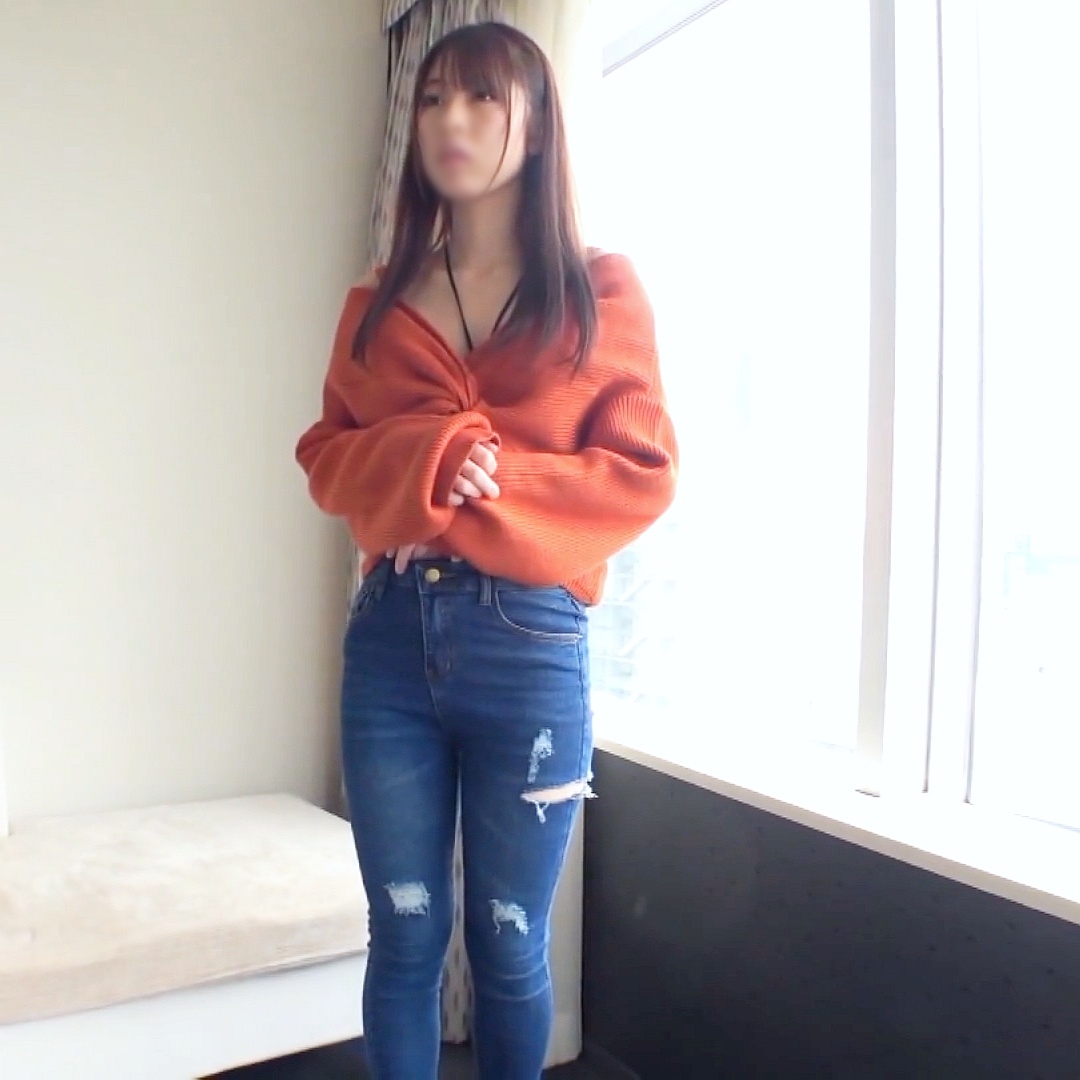 FC2-PPV-4986959 モデル業界から声がかかっている小顔八頭身女シ大生。 炉なBカップ貧乳が揺れるほどの子宮口突きにメスイキ♥快感が強すぎて舌出しアヘぇぇ～♥