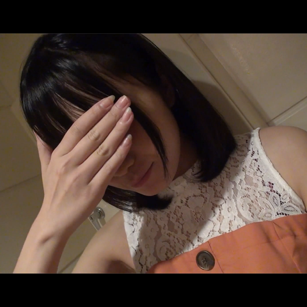 FC2-PPV-4988812 【限定公開】※※完全素人※※　30才／目黒区／人妻密会　連絡したらすぐ咥えにきてくれる良いオンナ